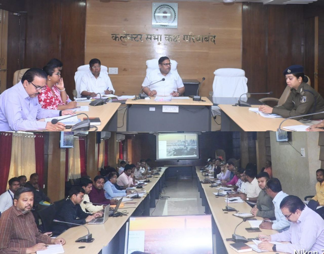 Collector Agrawal gave instructions in the time-limit meeting